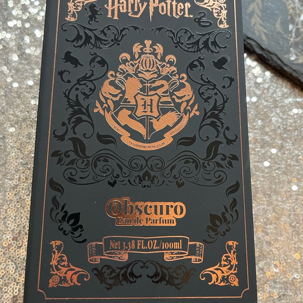 Harry Potter Obscuro Eau de Parfum - Black and Gold